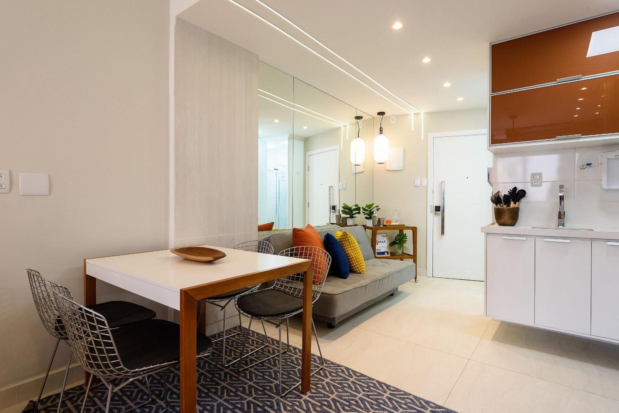 Em Copacabana A 500m Da | Bl 162/703 Apartamento